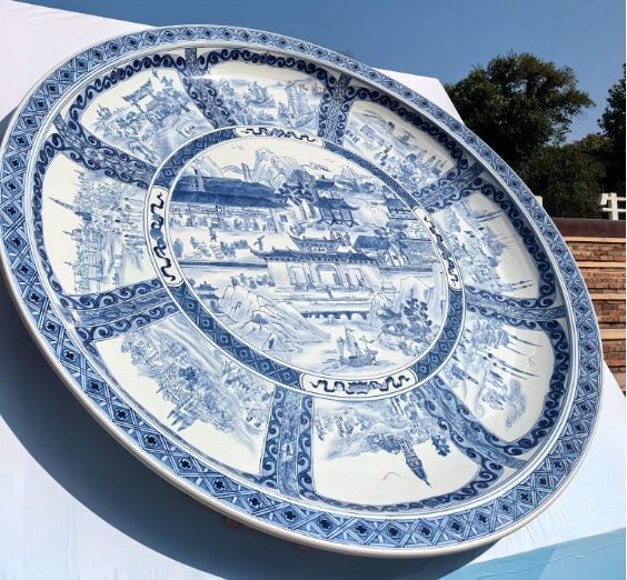 最大的青花瓷盘直径2.48米重500公斤