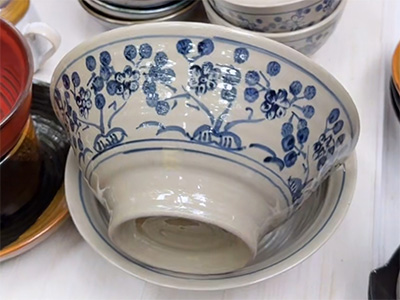 磁州窑大青土陶瓷手绘青花碗